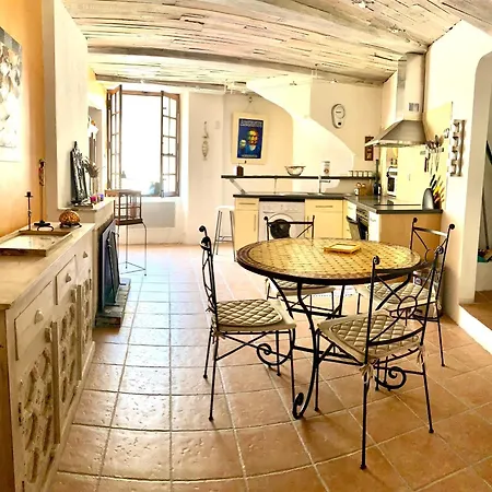 Coquette Maison De Village Pour 4 Pers